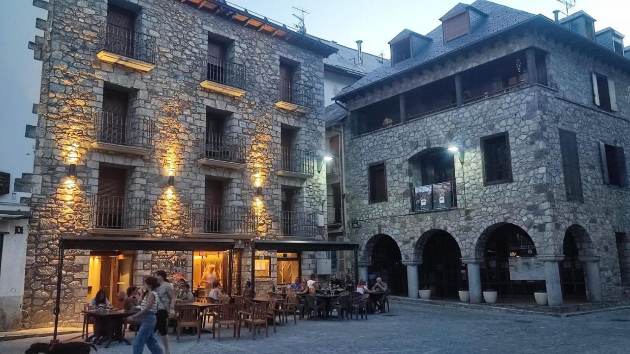 Hotel Monte Perdido ビエルサ エクステリア 写真