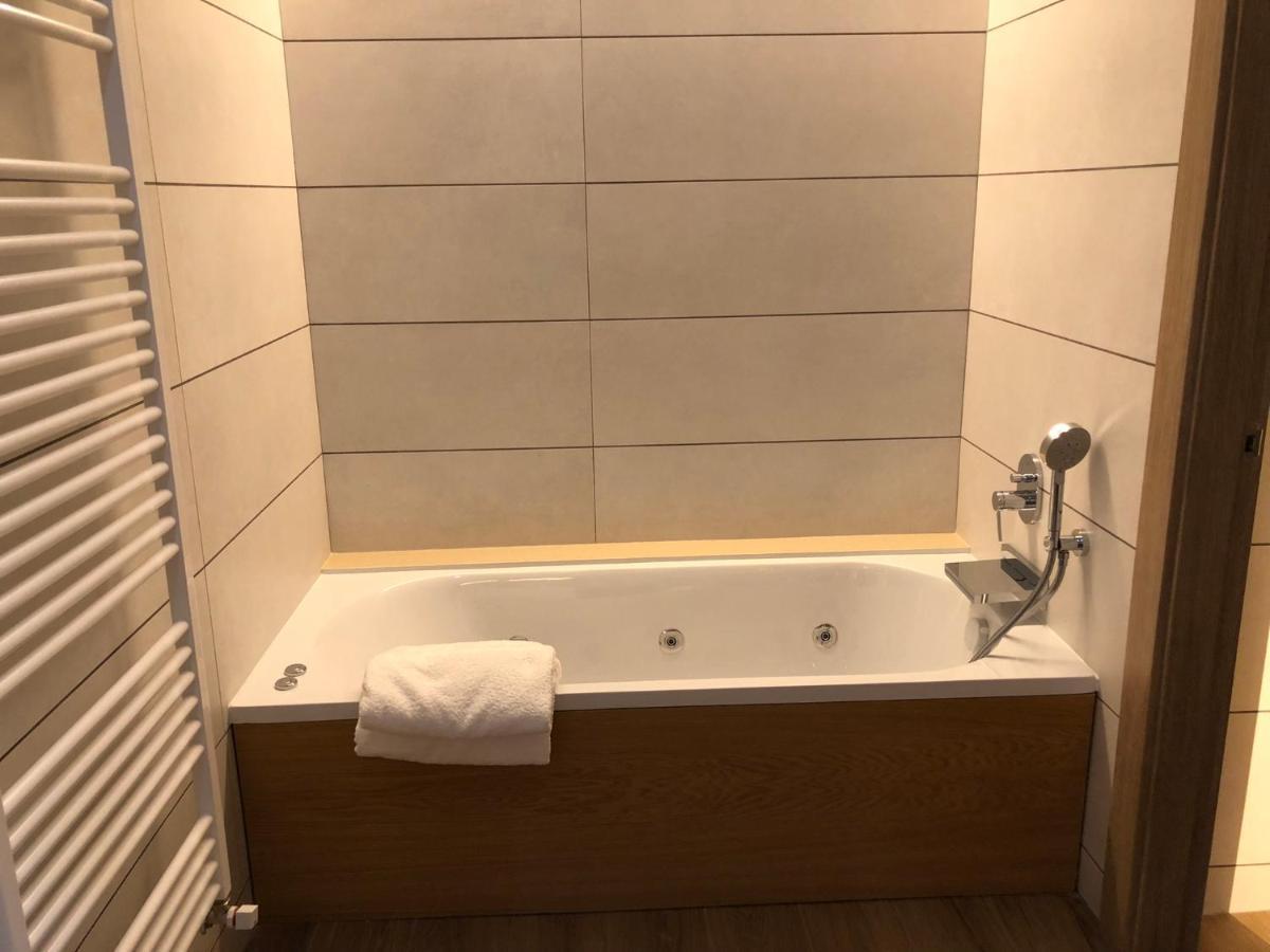 Hotel Monte Perdido ビエルサ エクステリア 写真